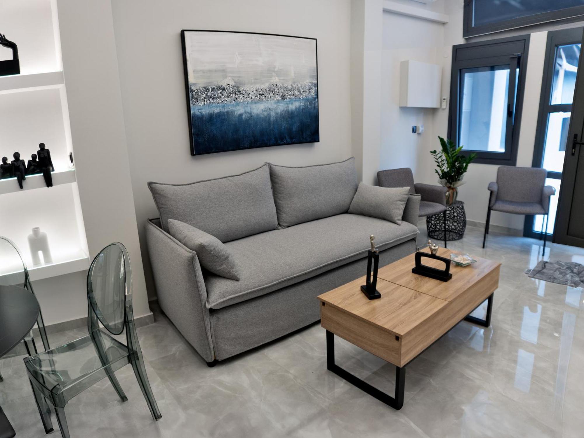 Mary's Loft * Tripoli